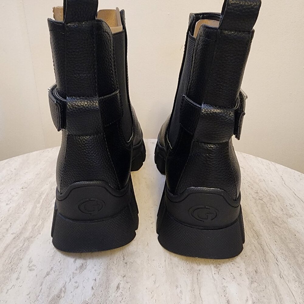 GUESS Womens Hensly Lug Sole Black- Faux Leather- Polyureth 11M - A002 - Picture 3 of 9